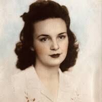 Elsa Cline's Instagram, Twitter & Facebook