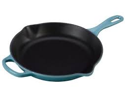 Le Creuset Signature Iron Handle Skillet 1025 Caribbean Check Out This Great Product This Is An Affiliate Link Iron Handles Le Creuset Cast Iron