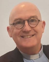 Roxanne Richmond's Instagram, Twitter & Facebook