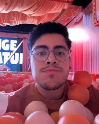 Angel Pizana's Instagram, Twitter & Facebook