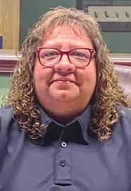 Kathy Theobald's Instagram, Twitter & Facebook