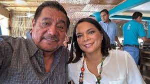 Me dio mucho gusto coincidir con el Senador Félix Salgado Macedonio, nos  reunimos para platicar de los retos que tiene nuestro estado.