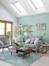 Decoration Vert Celadon Astuces Et Inspirations Clem Around The Corner Decoration Salon Vert Salon Vert Deco Canape Gris
