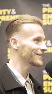 Paul Stapleton Official