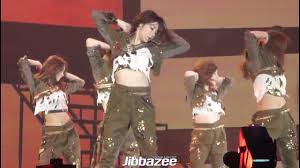 yoona catch me if you can sooyoung. Fancam 160130 Snsd Catch Me If You Can Phantasia In Bangkok By Jibbazee Youtube