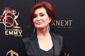 See more ideas about sharon osbourne hair, short hair styles, short hair cuts. Sharon Osbourne Shows Off Gray Hair Color Transformation