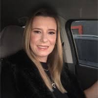 50+ perfis com “Patrícia Ferro”