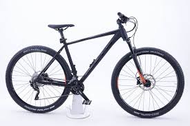 The hardtail rear end makes the copperhead. Bulls Copperhead 3 29 Hardtail Mtb 30 Gang 29 Zoll 57 622 29 X 2 25 Herrenfahrrad 30 Gang Kettenschaltung Schwarz Matt Mtb Hardtail 29 Fahrrader Mtb 29 Zoll 57 622 29 X 2 25 Schwarz Matt Orange Www Fahrradgigant De Gunstig Online