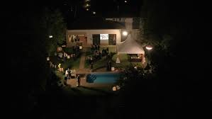 Maybe you would like to learn more about one of these? Penz Szepseg Es Csillogas A Felesegek Luxuskivitelben Forgatasan Jartam Sorozatwiki