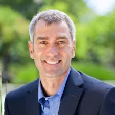 Tech Moves: Cyanogen snags Amazon exec; Veghte named SurveyMonkey CEO;  Ossia expands; and more