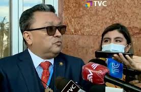 Asamblea recibió 2 pedidos de juicios políticos contra Defensor del Pueblo 