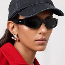 Celine CL40288I 01A MONOCHROMS Cat Eye Sunglasses–Shiny Black\Grey