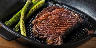 1 lb beef round tip steaks, 1/8 to 1/4 thick 2 garlic cloves, crushed 3 tbsp soy sauce, divided 2 tsp olive oil 1. 9 Best Grill Pans Of 2021