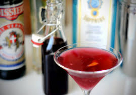 The low(er) alcohol content of these drinks, which usually ranges from 10 to 24 percent abv, is designed to relieve diners of stress. 10 Essential Gin Cocktails You Should Try This Spring Manmadediy