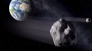 Cette question fait partie du jeu populaire codycross! 2014 Ol339 La Quasi Lune Inconnue Qui Suit La Terre Depuis 775 Ans