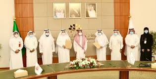 لقد لعبت التكنولوجيا دورا مهما في نقل المجتمعات المعاصرة خطوات واسعة نحو التقارب والتداخل الانساني والحضاري وادت الى انصهار الكثير من القيم المعنوية في المجتمعات المعاصرة. Ù‡ÙŠØ¦Ø© ØªÙ‚ÙˆÙŠÙ… Ø§Ù„ØªØ¹Ù„ÙŠÙ… ÙˆØ§Ù„ØªØ¯Ø±ÙŠØ¨ ØªÙˆÙ‚Ø¹ Ø§ØªÙØ§Ù‚ÙŠØ© Ø§Ù„Ø§Ø¹ØªÙ…Ø§Ø¯ Ø§Ù„Ù…Ø¯Ø±Ø³ÙŠ Ù…Ø¹ Ø¥Ø¯Ø§Ø±Ø© Ø§Ù„ØªØ¹Ù„ÙŠÙ… Ø¨Ø§Ù„Ù‡ÙŠØ¦Ø© Ø§Ù„Ù…Ù„ÙƒÙŠØ© Ø¨ÙŠÙ†Ø¨Ø¹ ØµØ­ÙŠÙØ© Ø£ØµØ¯Ø§Ø¡ Ø§Ù„Ø®Ù„ÙŠØ¬