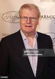 146 Executives Howard Stringer Stock Photos, High-Res Pictures, and Images 