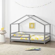 Ein hausbett mit rausfallschutz ist besonders für kleinere kinder wichtig. Kinderbett Mit Rausfallschutz 90x200 Cm Bettenhaus Hausbett Hellgrau 68722865