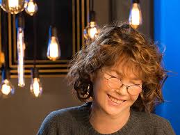 Her whispery yet taut voice, unfettered spontaneity and a handful of popular comedy films in which she glows (such as lucky pierre and the wild goose chase) . Jane Birkin Tickets Jane Birkin Tourdaten Konzerte 2021