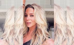 Os farofeiros é uma das maiores estreias da semana. Falabella Escala Danielle Winits Para Sua Primeira Incursao Como Diretor De Cinema Em 10 Anos Notas Glamurama