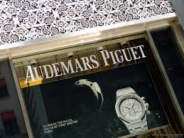 We are not affiliated in any way with panerai, rolex, cartier, richemont companies, v.l.g, breitling, richard mille, van cleef & arpels, f.p. Experience Audemars Piguet Boutique New York City Elegance And Distinction In Every Corner Watch Collecting Lifestyle