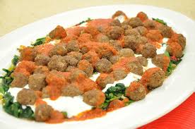 Ispanak Yataginda Kofte Tarifi Yemek Tarifleri Gida Ve Yemek
