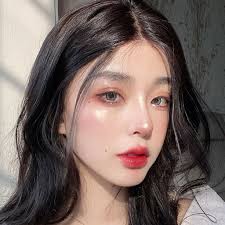 Dia yang nyanyi, penontonnya baca ayat kursi. Ocie belum ditanya udah  bangkit duluan inget ada jadwal nyanyi 4h 41 Balas 479 jingga j kak turun  dr panggung loncat apa terbang 4h Balas