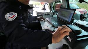 V�hicule bd sur collector bd. Sans Permis Au Volant D Une Voiture Volee