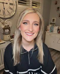 Can someone tell me when Middle School makeup picture day is?