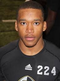 Benjamin Mount's Instagram, Twitter & Facebook