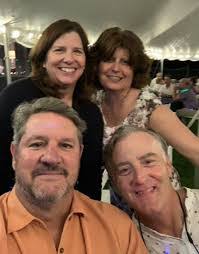 Nancy Knecht's Instagram, Twitter & Facebook