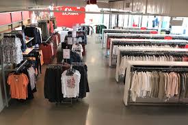 All orders placed on us.puma.com that ship within the 50 u.s. Outlets In Herzogenaurach