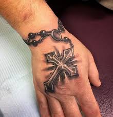 Learn about the story of cross tats and symbolism. Pin On Tattoo