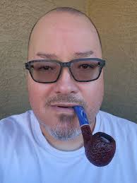 Hello from across the pond, longtime pipe smoker