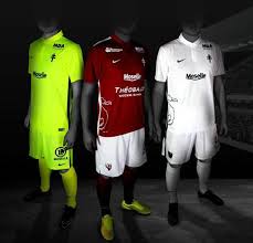Currently plays in ligue 1. Pin On Sport Shirts
