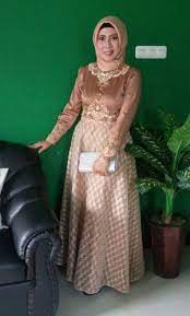 1 lembar foto copy ktp 3. Busana Muslimah Eksklusif