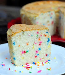 Confetti Angel Food Cake Baking Bites Kuchen Rezepte Kuchen Ohne Backen Angel Cake