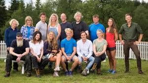 Farmen kjendis første episode dennis reacter på farmen kjendis 1. Farmen Deltaker Mistenkt For Hasjroyking Youtube