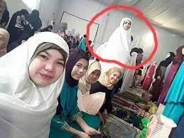5 kampung janda cantik ini bikin kamu betah. Pulang Sebab Sayang Rindukan Suami Lelaki Tembak Isteri Hingga Mati Selepas Orang Kampung Kata Dia Sudah Bernikah Di Luar Negara Sabah Post