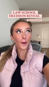 Breanna Law's Instagram, Twitter & Facebook