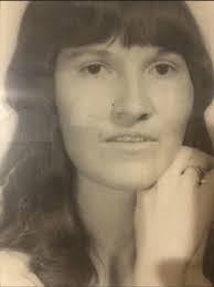 Alicia Myer's Instagram, Twitter & Facebook