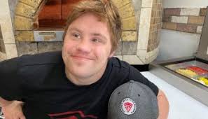 Strong's Brick Oven Pizzeria to Reopen its Newport location in January