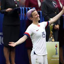 Megan rapinoe is an irresistible force—on and off the field. Megan Rapinoe Mit Botschaft An Donald Trump Sie Schliessen Menschen Aus Stern De
