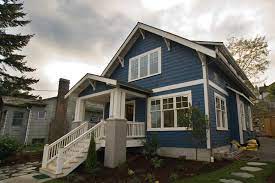 Namun ternyata, warna biru juga terlihat cantik sebagi warna cat dinding pada bagian luar rumah. 10 Warna Cat Dinding Luar Rumah Yang Cerah Terfavorit