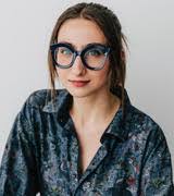 Alexis Molnar's Instagram, Twitter & Facebook