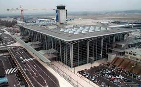Helvetic airlines newly stationed at euroairport. Aeropuerto De Basilea Bsl