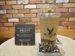 こだわり茶葉のタピオカミルクティー 台湾から来たティースタンド The Alley Lujiaoxiang 表参道 Jj