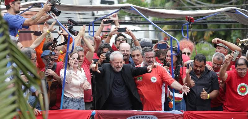 Resultado de imagem para lula em sao bernardo"