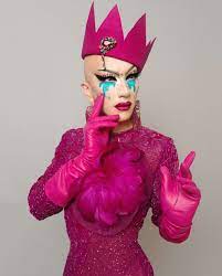 The victor from each round went to one final lip sync for the crown, and rupaul chose a season winner. Proof That Sasha Velour Was One Of The Best Dressed Queens In Drag Race Herstory Sydney Yaeko