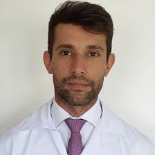 Dr. Mateus Rugilo Rosa Ortopedista